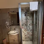 Vecchio Pavone Hotell 2*