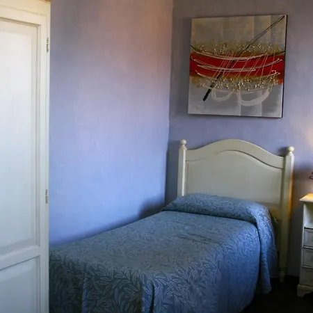 Hotel Vecchio Pavone 2*