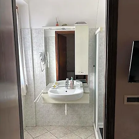 Hotel Vecchio Pavone Borgaro Torinese