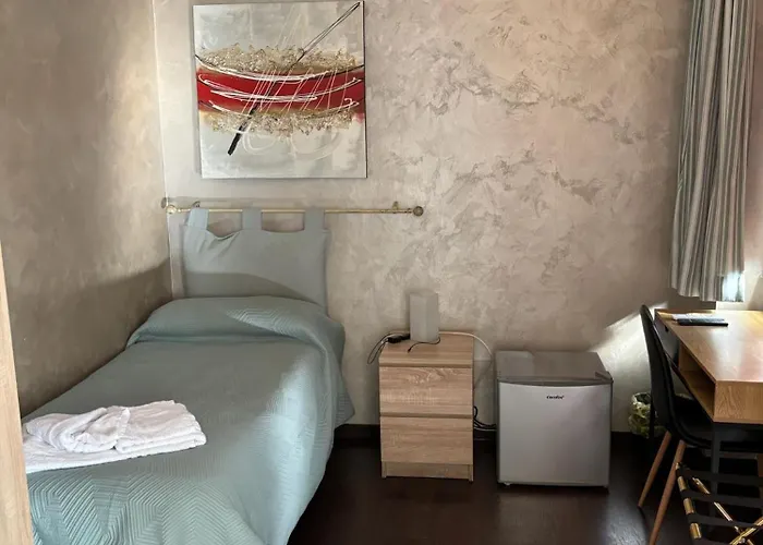 Hotell Vecchio Pavone Borgaro Torinese