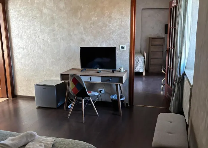 Vecchio Pavone Hotell